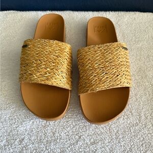 Reef Natural Cushion Slide Sandals